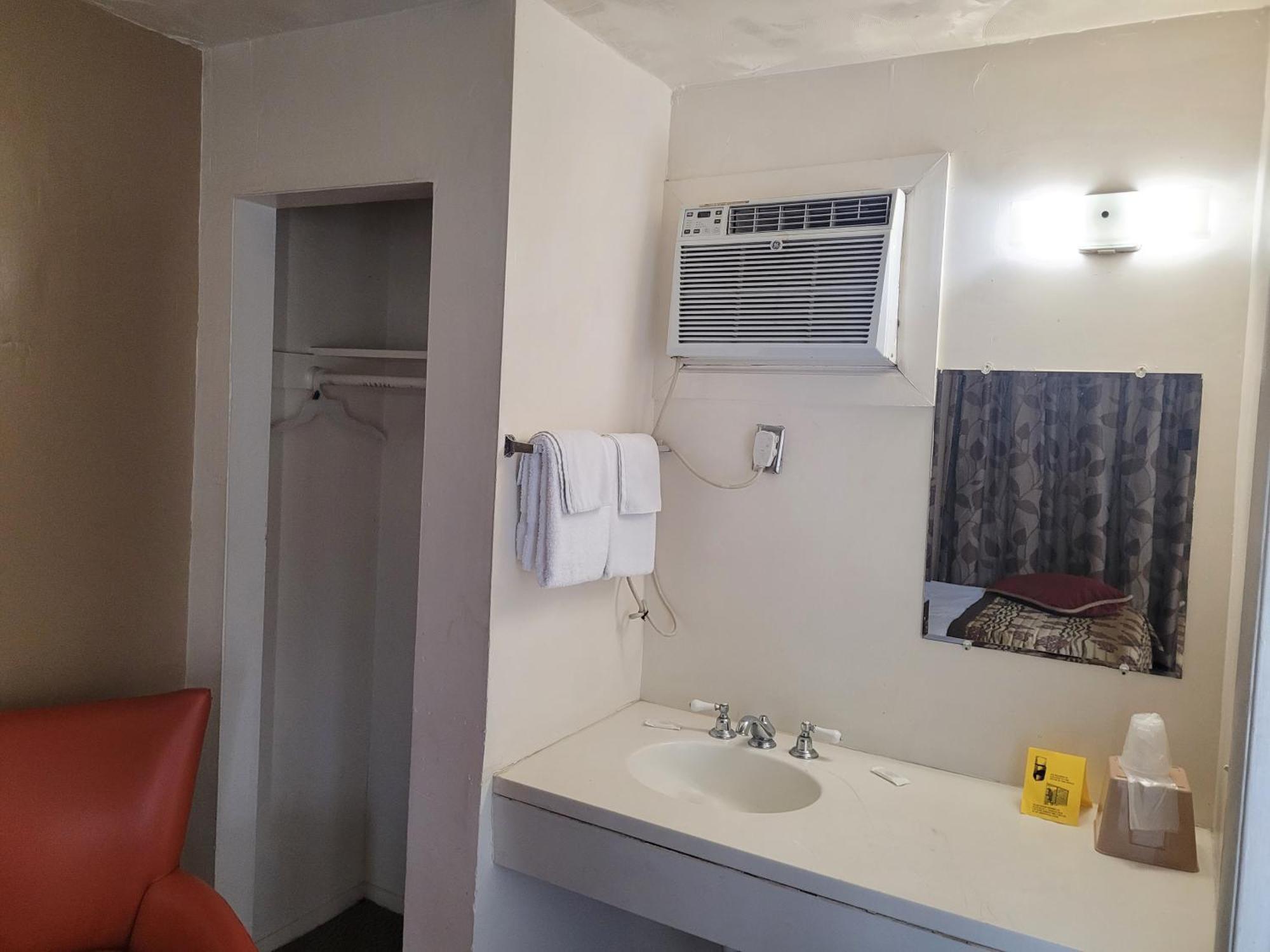 Queens Lodge Motel West Palm Beach Zewnętrze zdjęcie